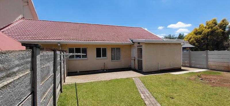 4 Bedroom Property for Sale in Fichardt Park Free State